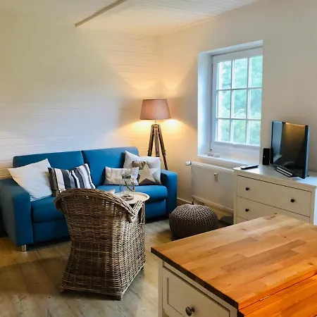 Appartement Ferienwohnung Im Landhaus Am Muhlendeich Vollerwiek
